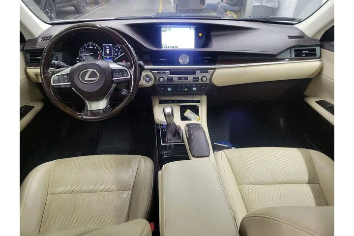$22998 : Lexus ES 350 2016 4dr Sedan image 8