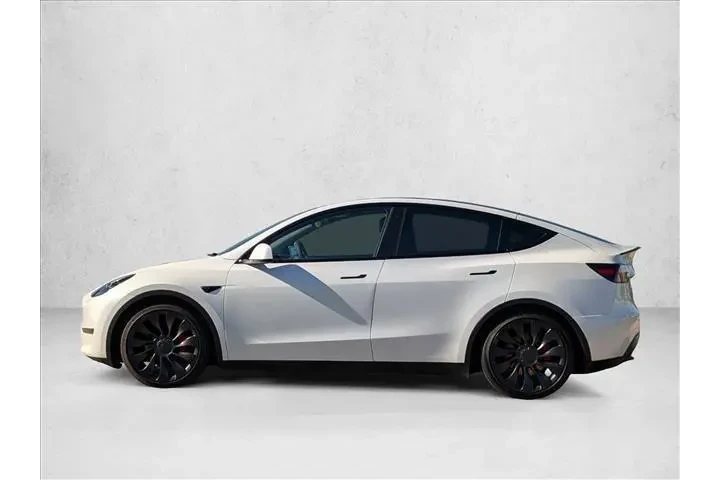 $23281 : Tesla Model Y 2022 AWD Perfo image 9