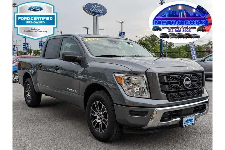 $32998 : Nissan Titan 2023 4x4 S 4dr image 1