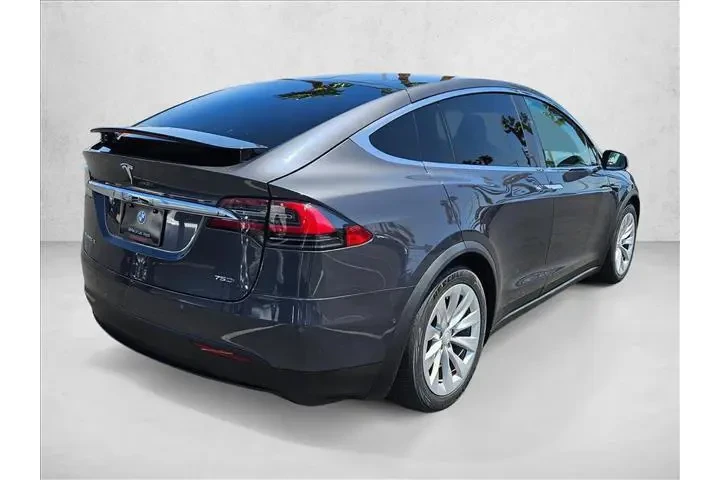 $30294 : Tesla Model X 2018 AWD 75D 4 image 5