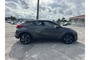 $22988 : Toyota C-HR 2022 thumbnail