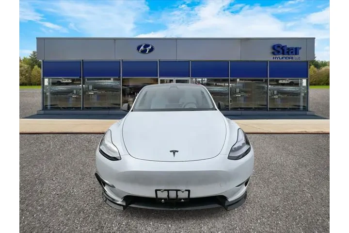 $27995 : Tesla Model Y 2023 AWD Long image 2