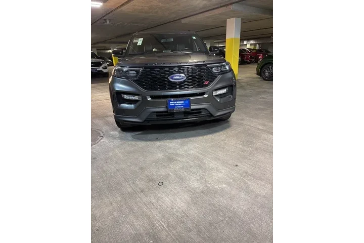 $34370 : Ford Explorer 2020 AWD ST 4d image 2