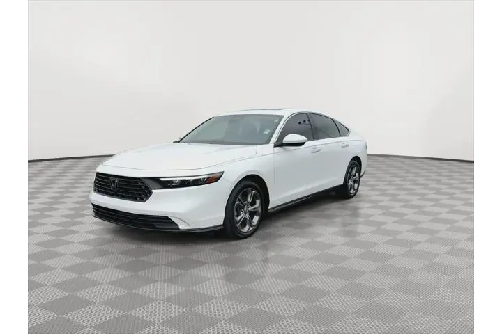 $28000 : Honda Accord 2024 EX 4dr Sed image 4