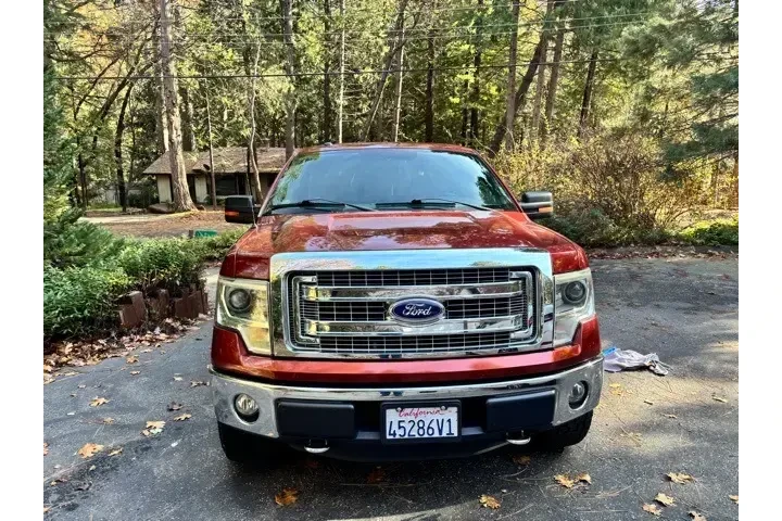 $17988 : Ford F-150 2014 4x4 XLT 4dr image 2