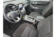 $25000 : Ford Explorer 2022 XLT 4dr S thumbnail