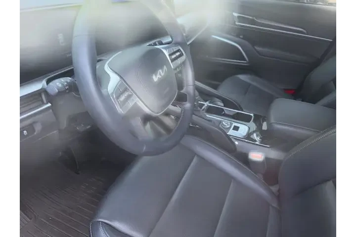 $35219 : Kia Telluride 2025 S 4dr SUV image 8