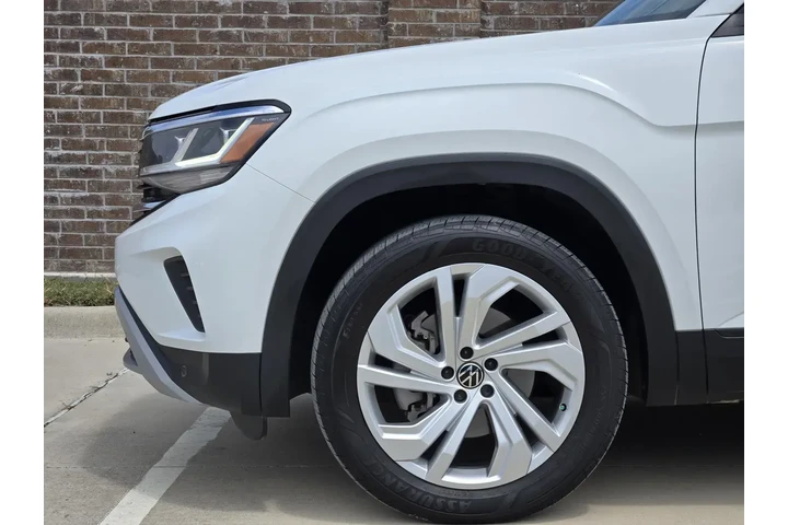 $26999 : Volkswagen Atlas 2023 V6 SE image 10