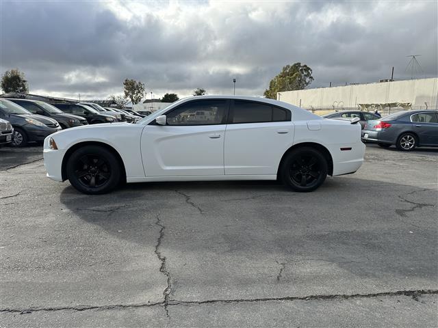 $2900 : 2014 DODGE CHARGER EN PAGOS image 3