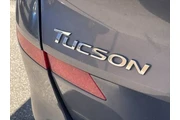 $13830 : Hyundai TUCSON 2021 Value 4d thumbnail