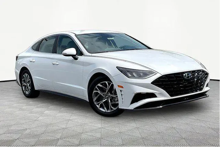 $18252 : Hyundai SONATA 2020 SEL 4dr image 3