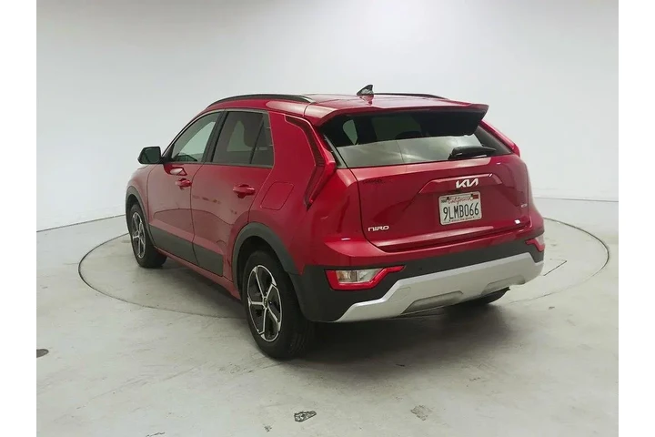 $25998 : Kia Niro 2024 EX 4dr Crossov image 7