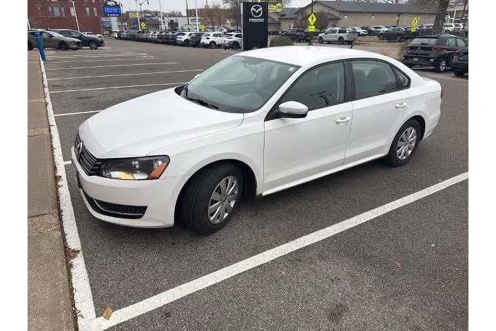 $6911 : Volkswagen Passat 2013 Wolfs image 10