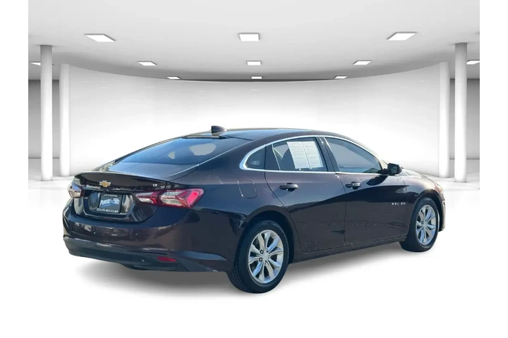 $12525 : Chevrolet Malibu 2021 LT 4dr image 4