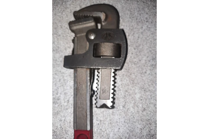 $20000 : llave stilson brasilera image 1