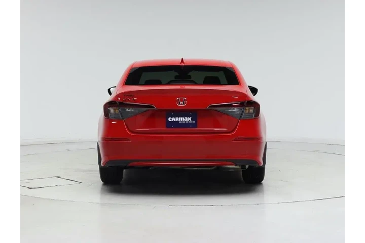 $28998 : Honda Civic 2026 LX 4dr Seda image 6