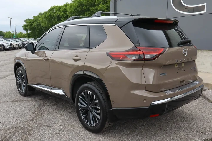 $34587 : 2025 Rogue AWD Platinum image 6