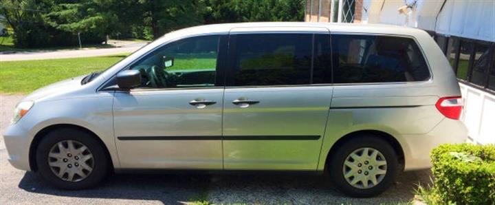 $3500 : 2006 Honda Odyssey LX Minivan image 3