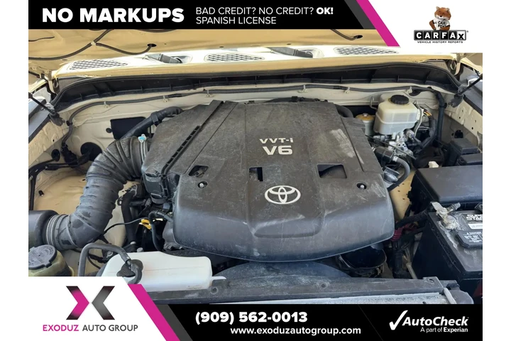$15995 : 2008 FJ Cruiser image 1