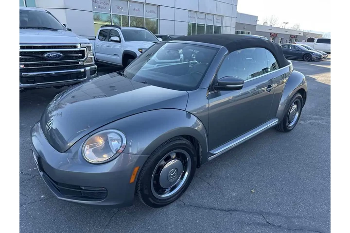 $9995 : 2013 Beetle Convertible 2.5L image 3