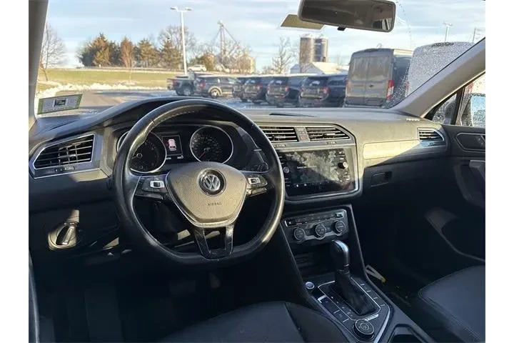 $13495 : Volkswagen Tiguan 2018 AWD 2 image 10