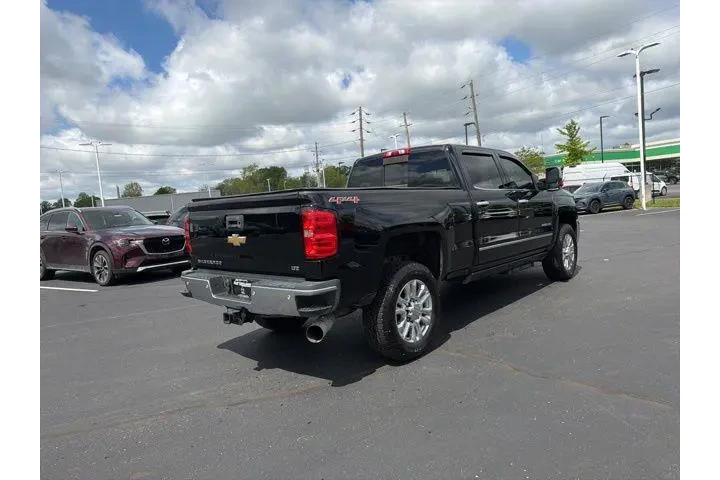 $37980 : Chevrolet Silverado 2500HD 2 image 8