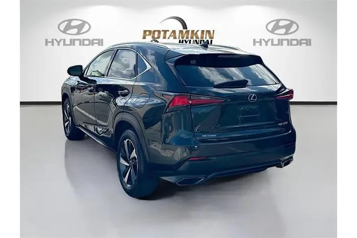 $22535 : Lexus NX 300 2019 AWD F SPOR image 7