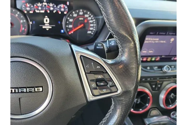 $32000 : Chevrolet Camaro 2020 SS 2dr image 7