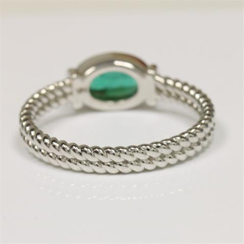$3357 : Buy AAAA 0.94cts Emerald  Ring image 1