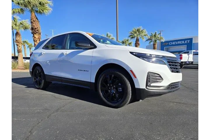 $21448 : Chevrolet Equinox 2024 LS 4d image 1