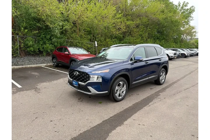 $25850 : Hyundai SANTA FE 2023 AWD SE image 4