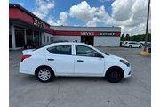 2015 Versa 4dr Sdn CVT 1.6 S en Lexington