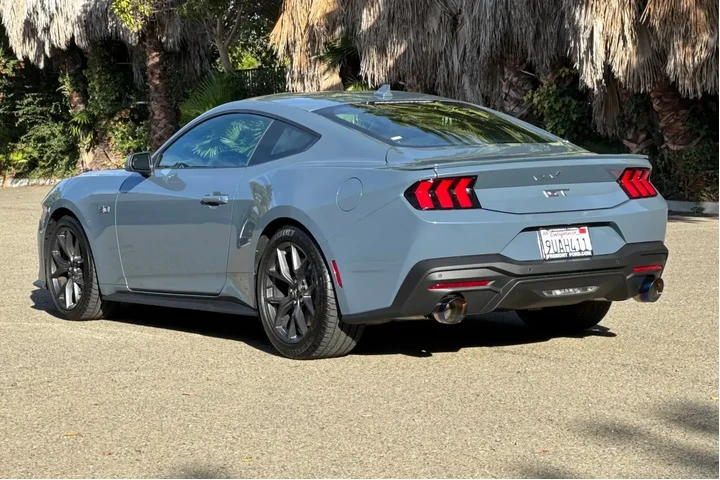 Ford Mustang 2025 GT 2dr Fas image 5