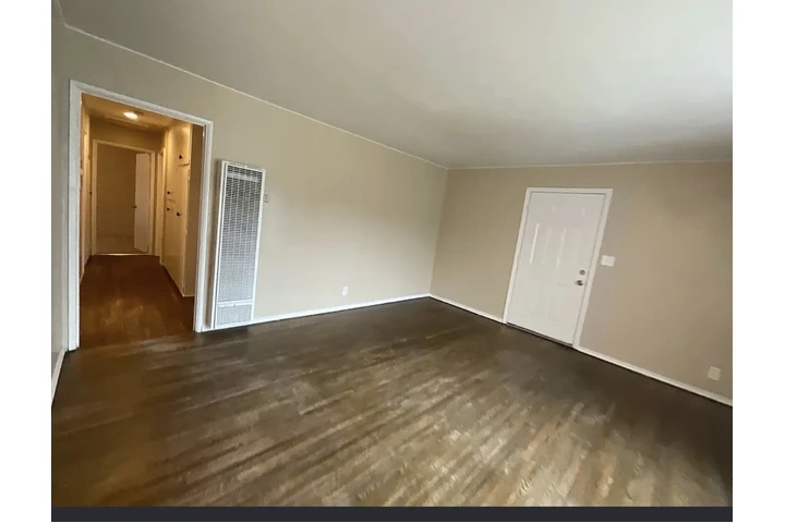 $950 : 3  dormitorios y dos image 1