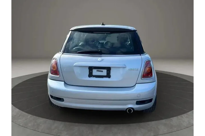 $6900 : 2010 MINI Cooper image 7