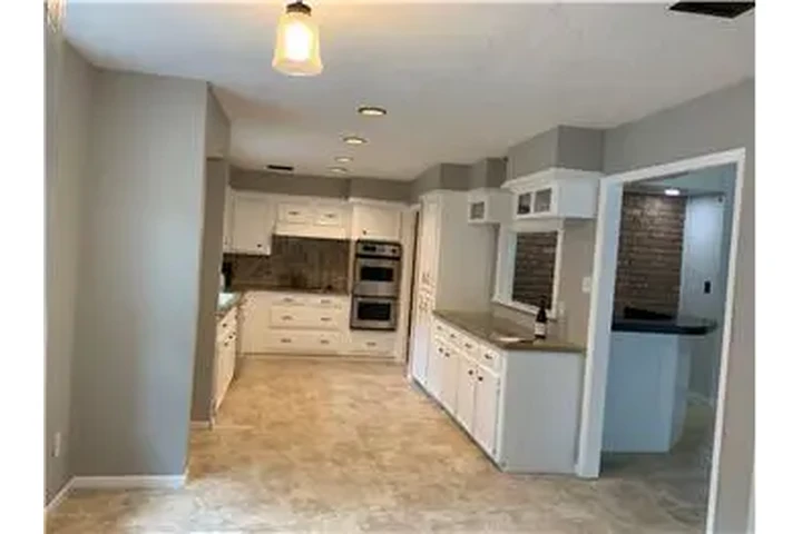 $3100 : Rental property with 4 bedro image 8