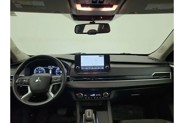 $23998 : Mitsubishi Outlander 2022 AW image 8