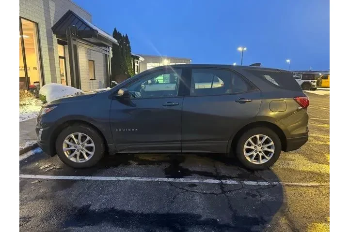 $13665 : Chevrolet Equinox 2019 LS 4d image 8