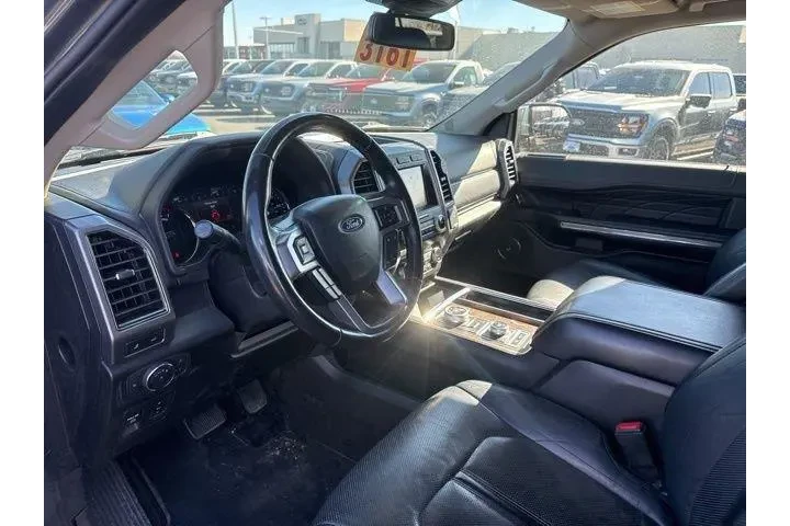 $25000 : Ford Expedition 2019 4x4 Pla image 9