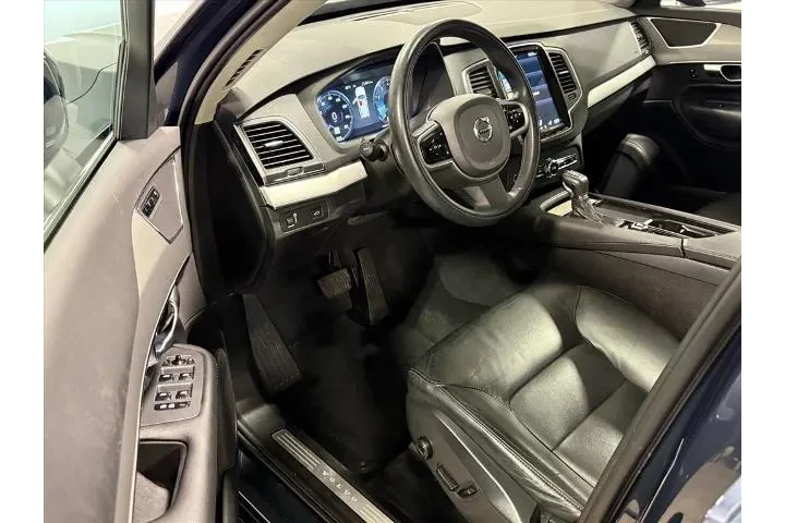 $23499 : Volvo XC90 2022 AWD T5 Momen image 10