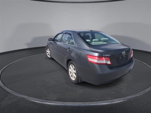 $9000 : PRE-OWNED 2011 TOYOTA CAMRY LE image 7