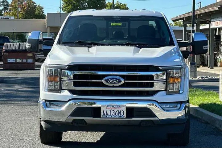 $35467 : Ford F-150 2022 4x4 Lariat 4 image 6