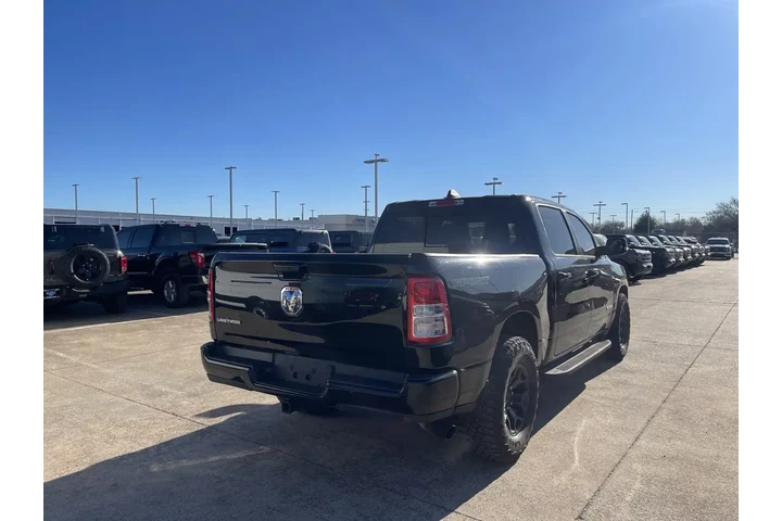$27059 : Ram 1500 2023 4x2 Big Horn 4 image 3
