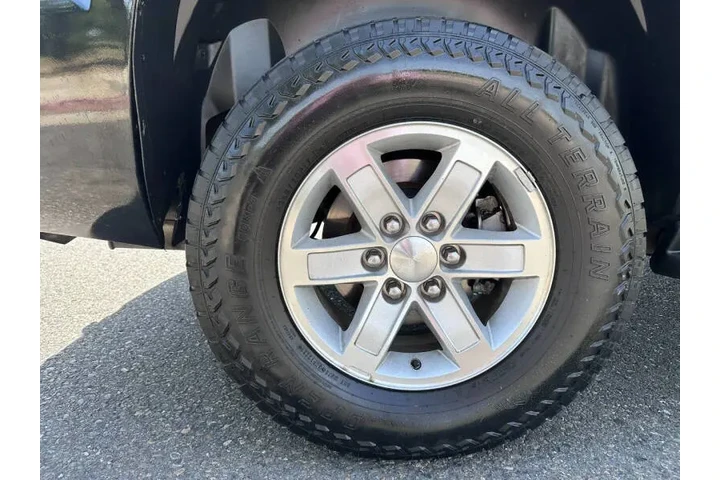 $12495 : 2013 GMC Yukon SLE image 8