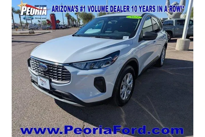 Ford Escape 2025 AWD Active image 1