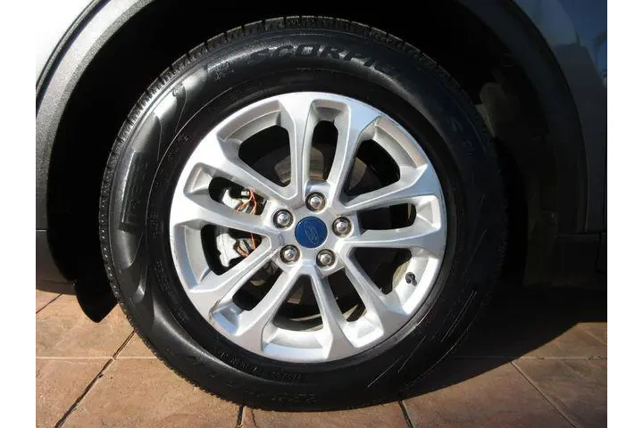 $14999 : Ford Escape 2021 SE 4dr SUV image 8