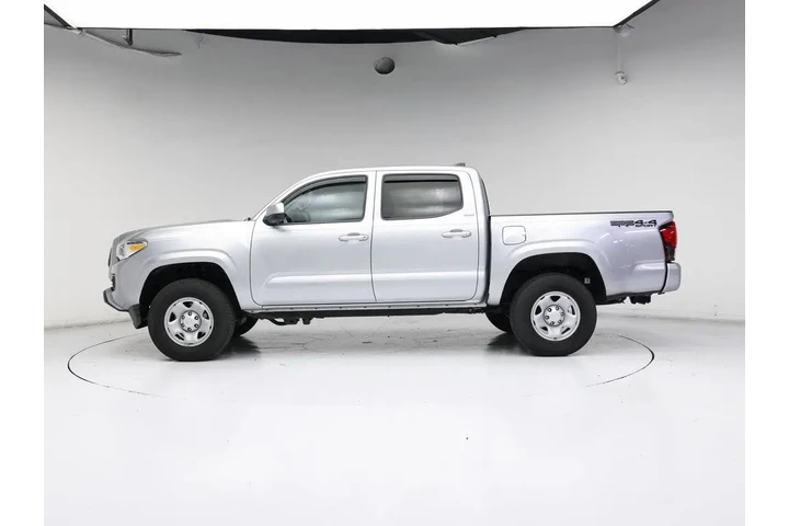 $35998 : Toyota Tacoma 2023 4x4 SR V6 image 3