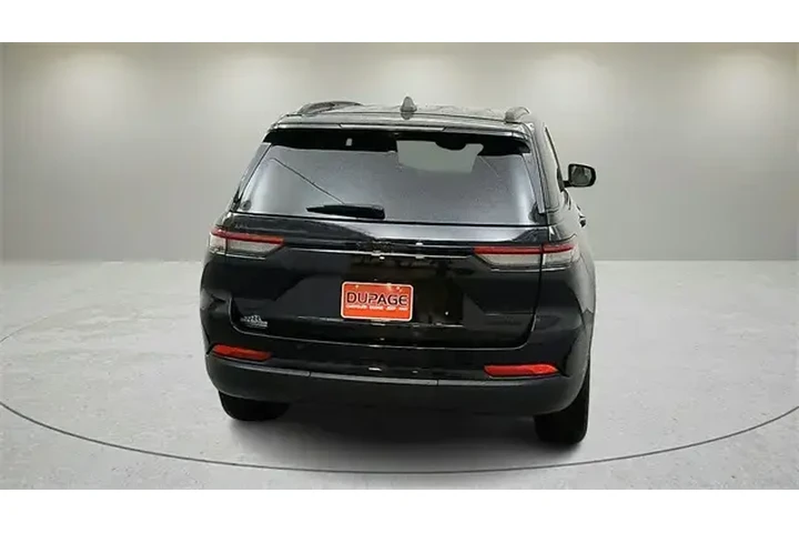 $31846 : Jeep Grand Cherokee 2023 4x4 image 8