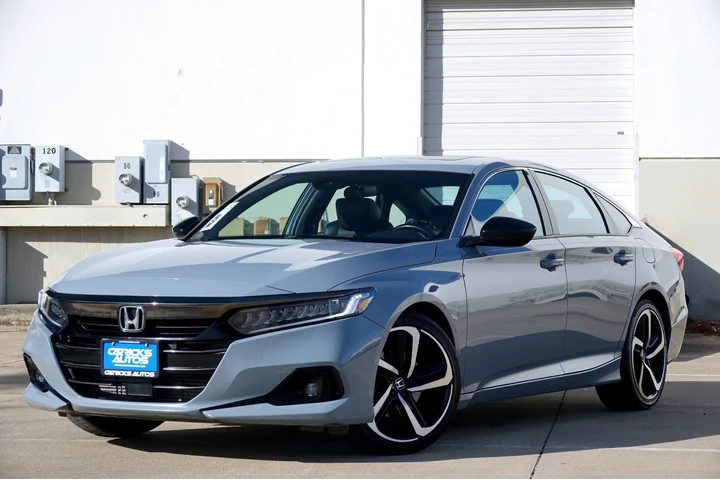 $23995 : 2021 Accord Sport 2.0T image 2