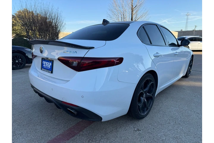 $16490 : 2018 Alfa Romeo Giulia Ti Spo image 6